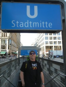 RTW 001c Stadtmitte u-Bahn